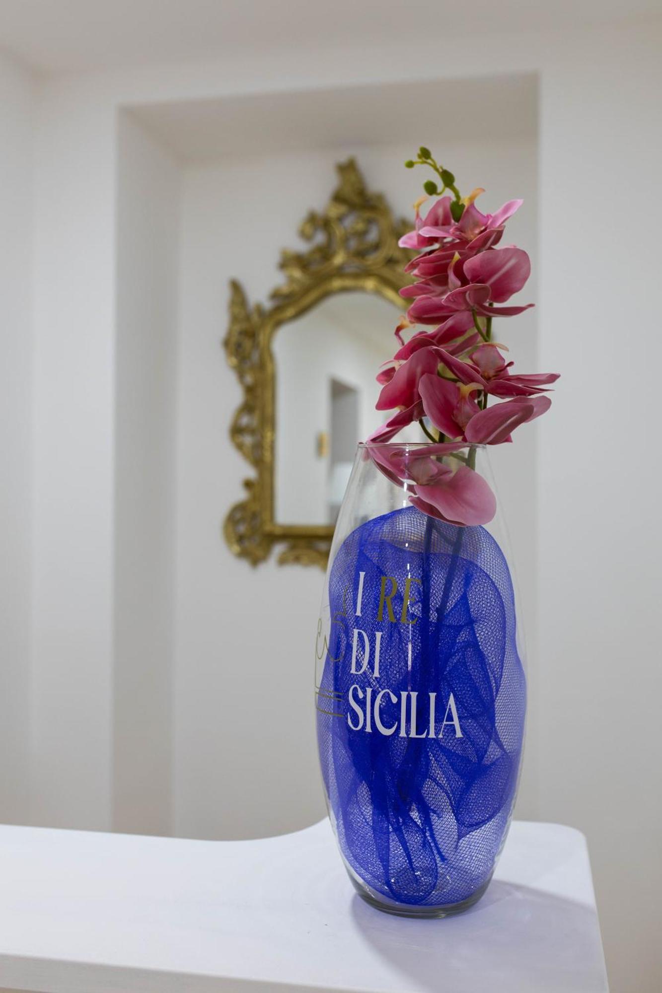 I Re Di Sicilia 2 Appartement Palermo Buitenkant foto